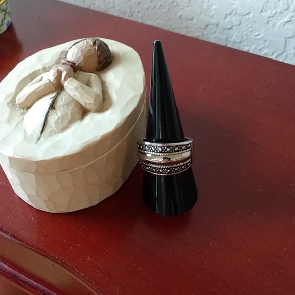 Silver and Marquise ring nwot - Picture 1 of 2